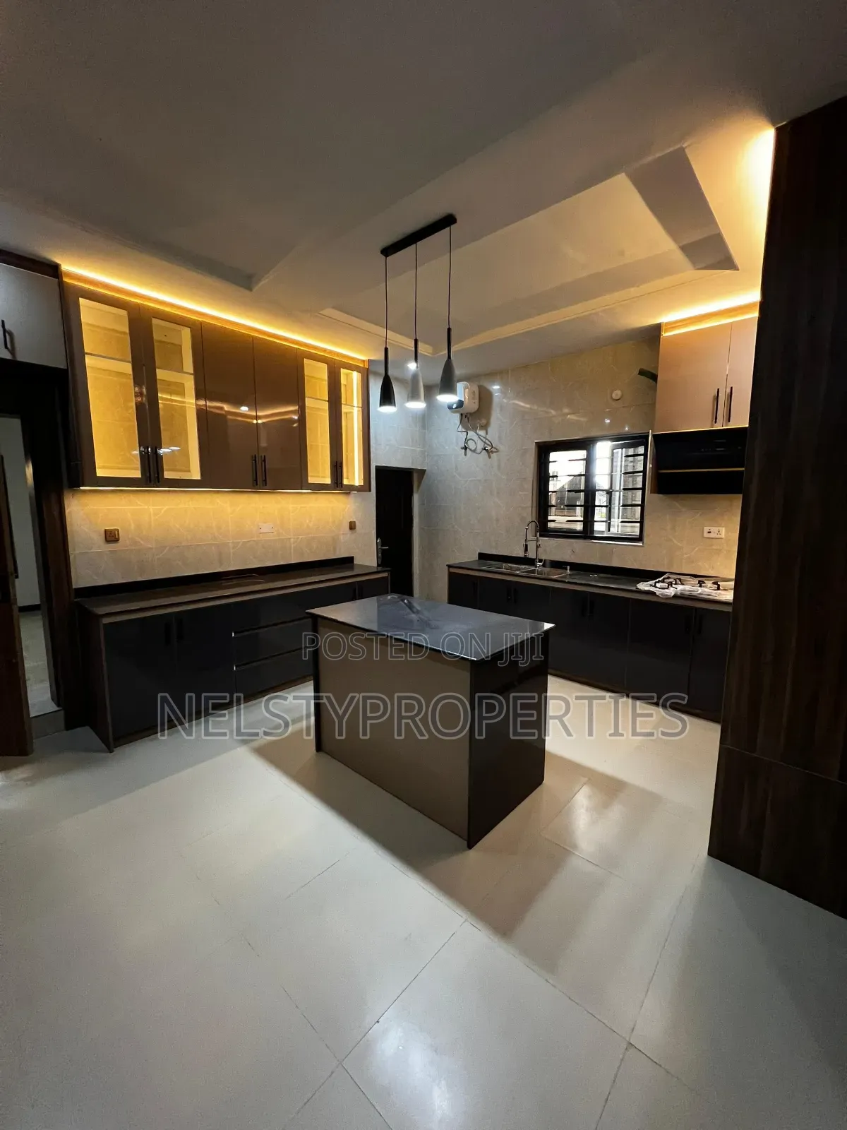 5bdrm Duplex in Harmony, Galadimawa for sale in Galadimawa