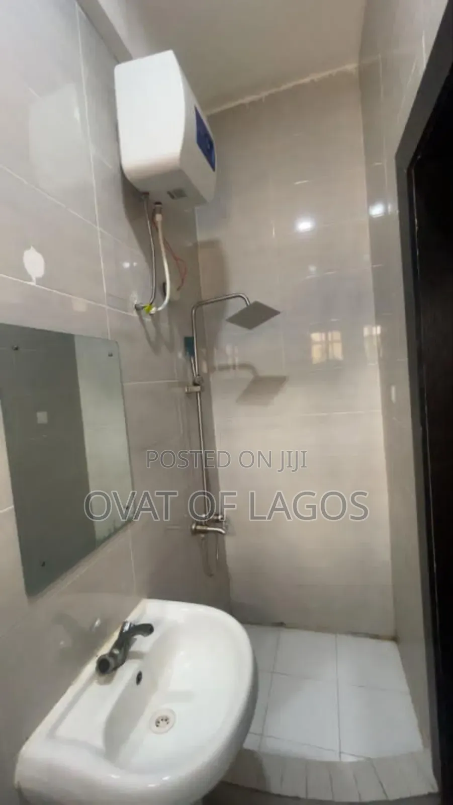 Furnished 1bdrm Apartment in Osapa london for rent in Osapa london