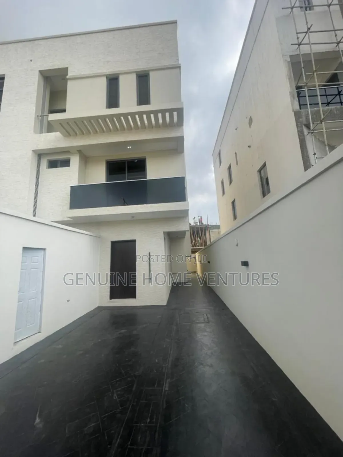 4bdrm Maisonette in Lekki Phase 1 for rent in Lekki Phase 1