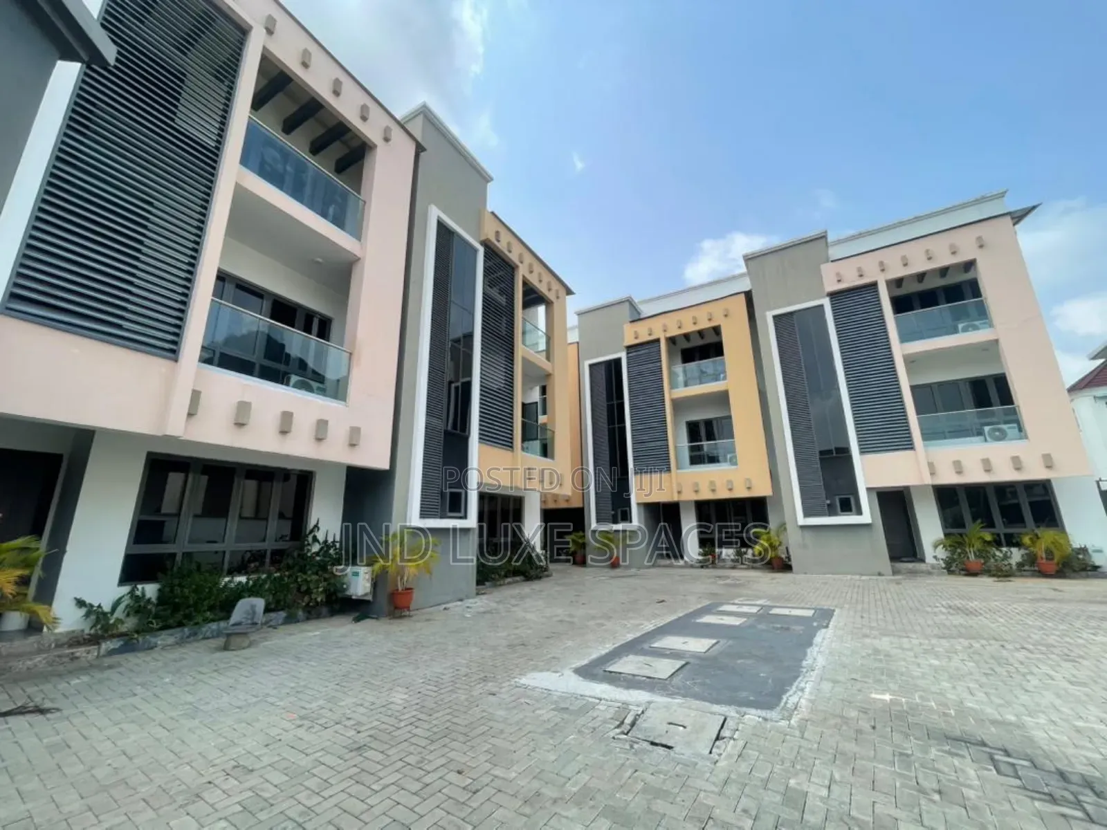 5bdrm Townhouse / Terrace in Banana Island for rent in Banana Island