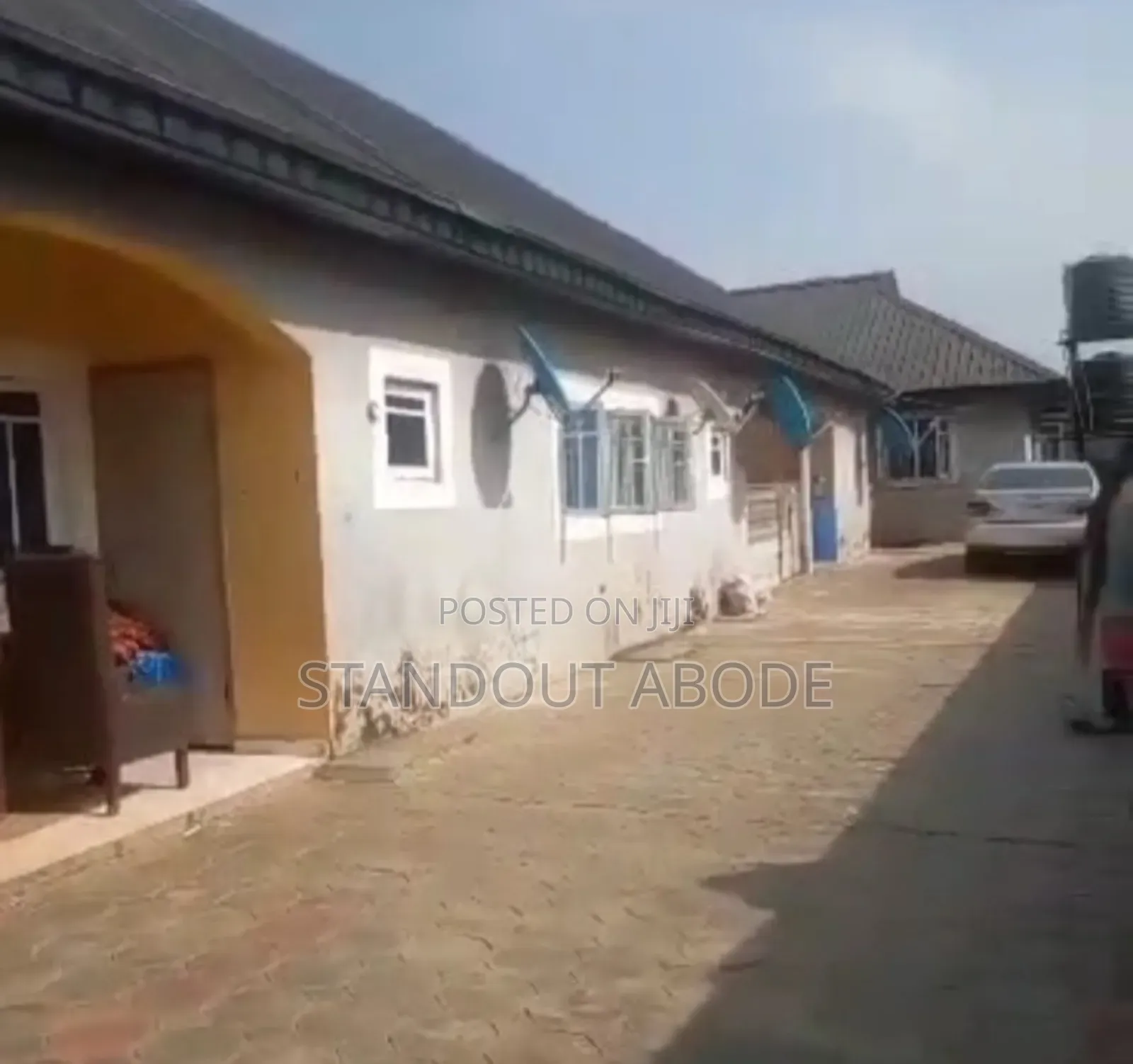 2bdrm Block of Flats in In A Good Location, Ikotun/Igando for sale in Ikotun/Igando
