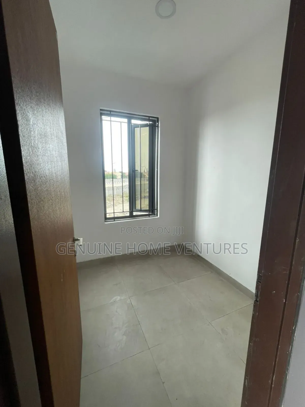 12bdrm Block of Flats in Lekki Phase 1 for rent in Lekki Phase 1
