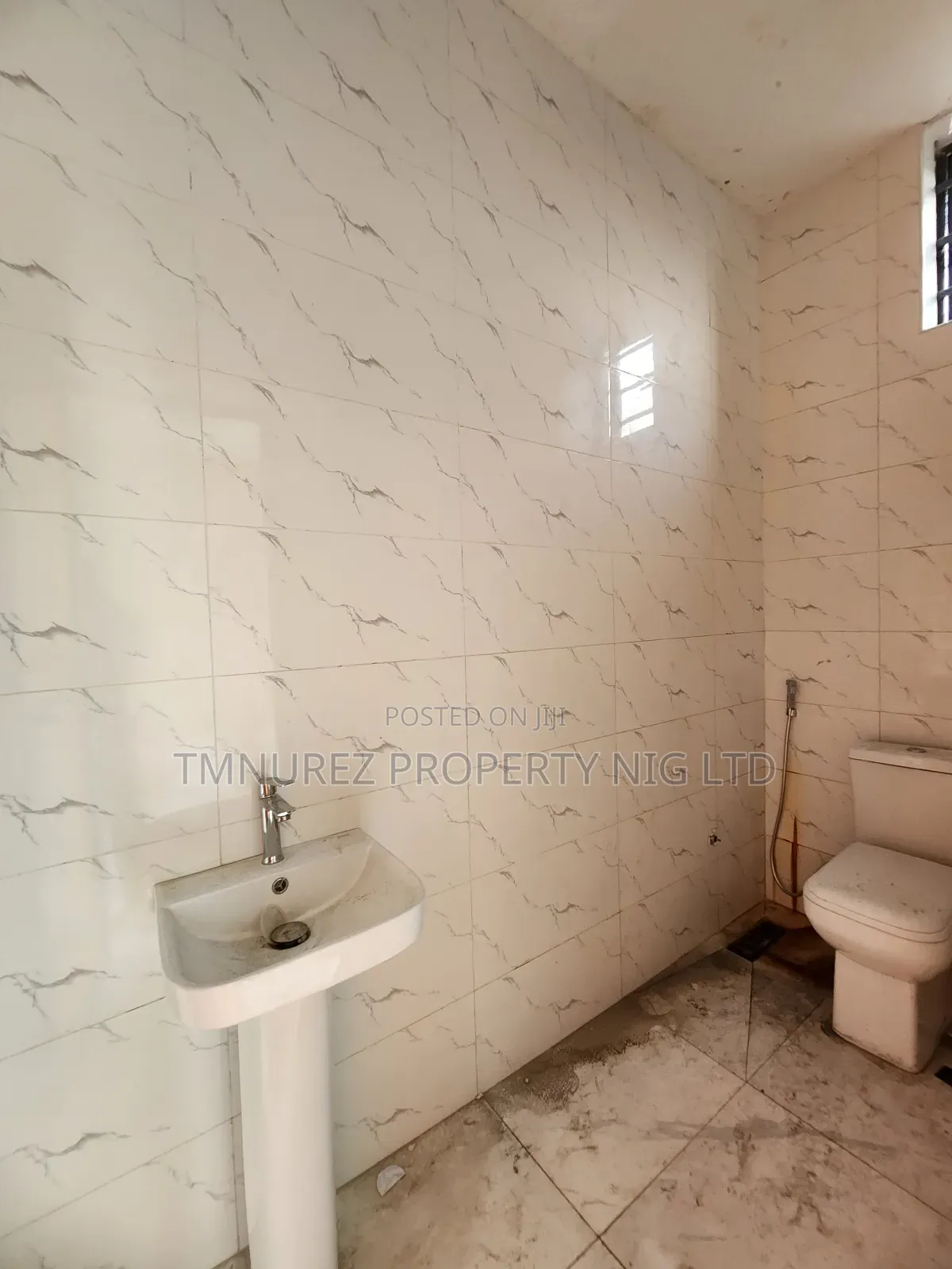 Shop Space for Rent at Orchild Road New Built in Chevron
