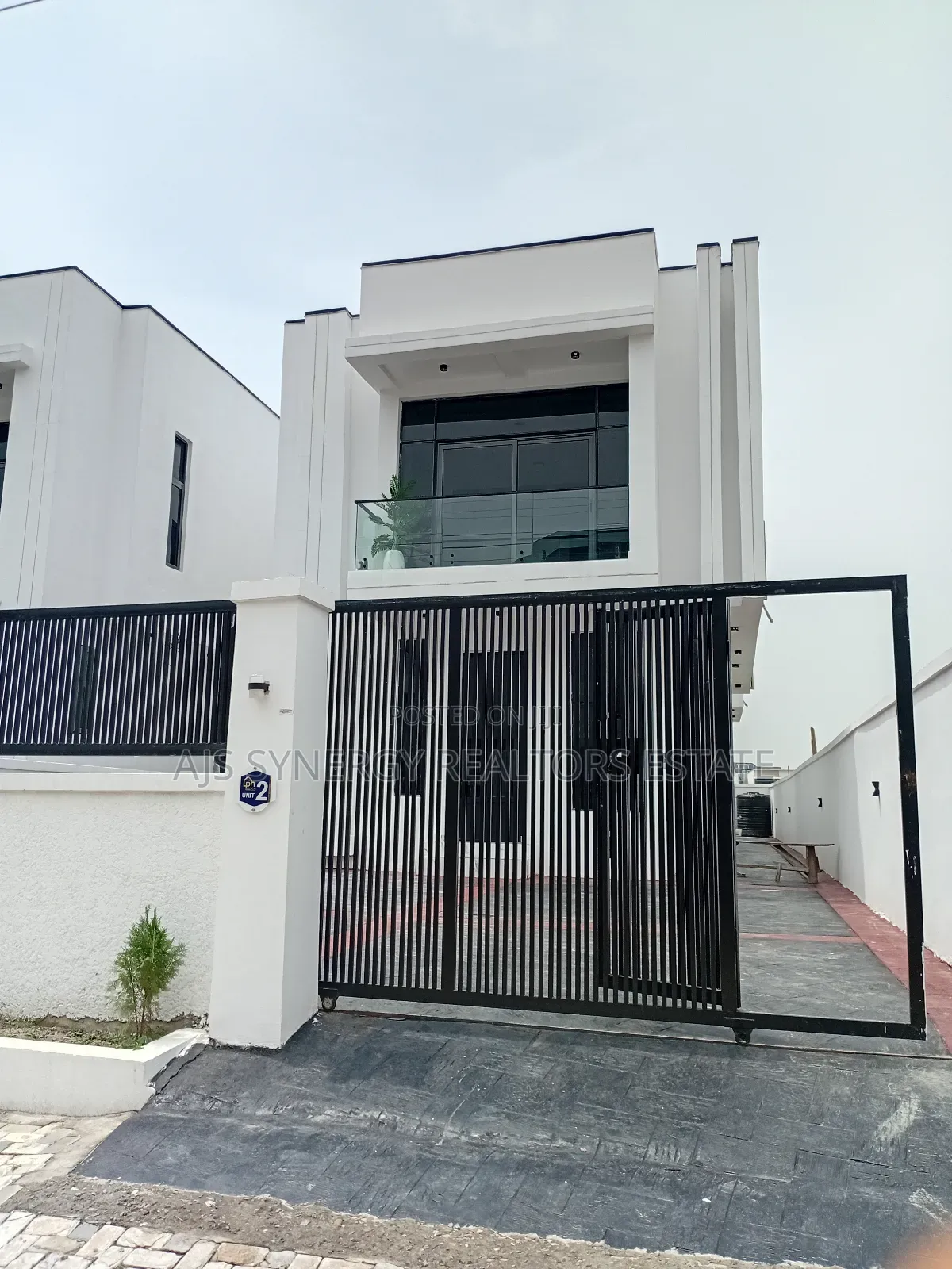 5bdrm Duplex in VGC / Ajah for sale in VGC / Ajah