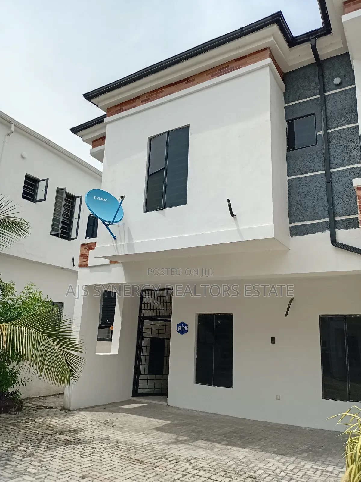 3bdrm Duplex in VGC / Ajah for sale in VGC / Ajah