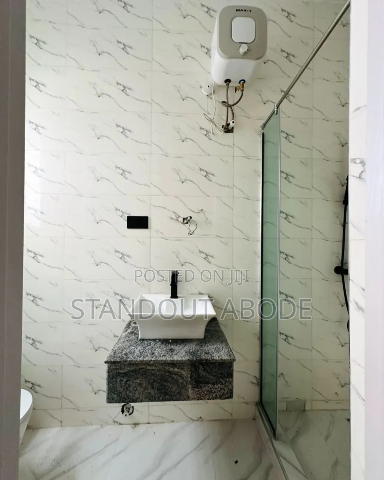 4bdrm Duplex in In An Estate, GRA Phase 2 Shangisha for sale in GRA Phase 2 Shangisha