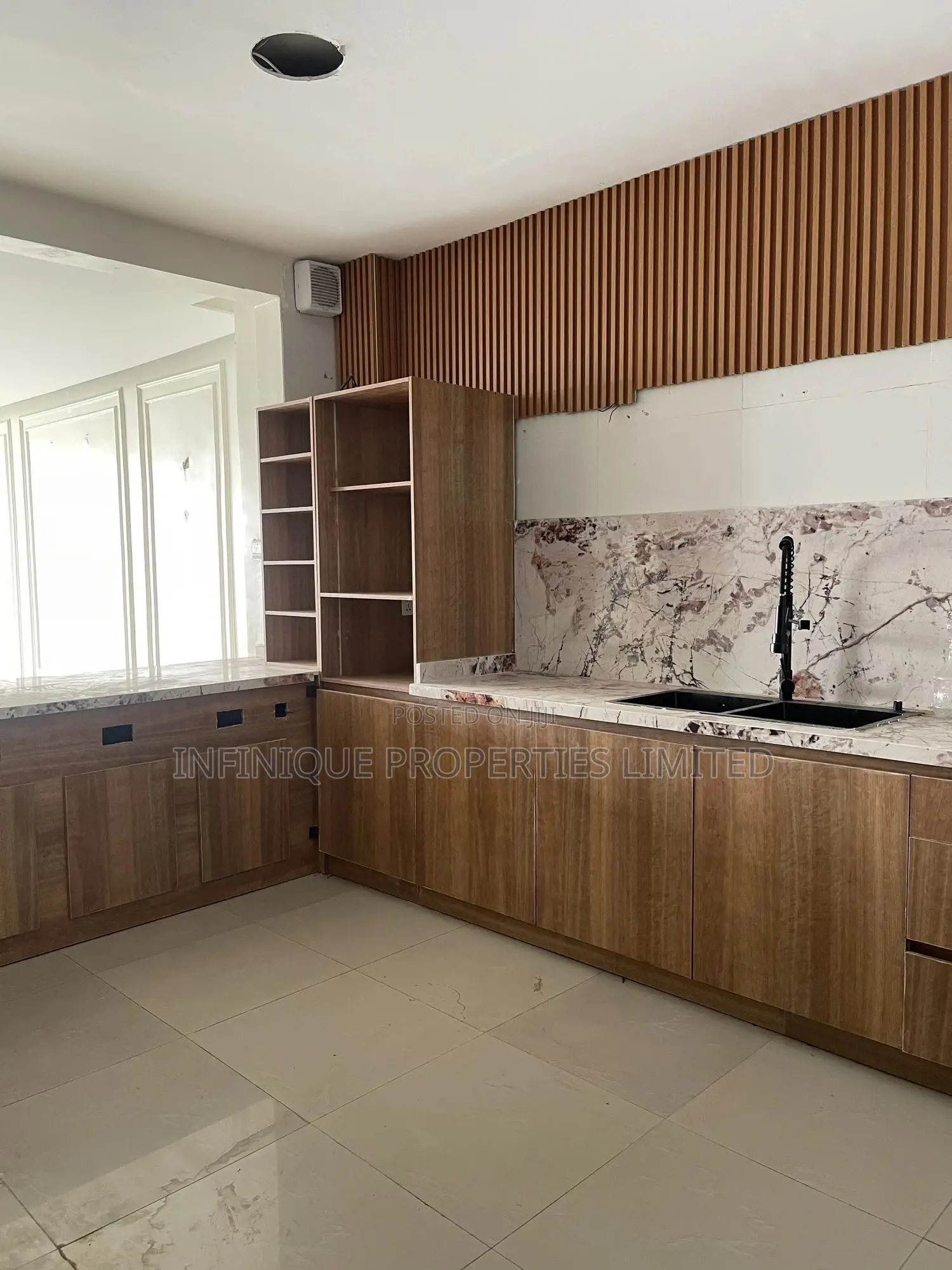 3bdrm Apartment in Lekki Phase 1 for rent in Lekki Phase 1