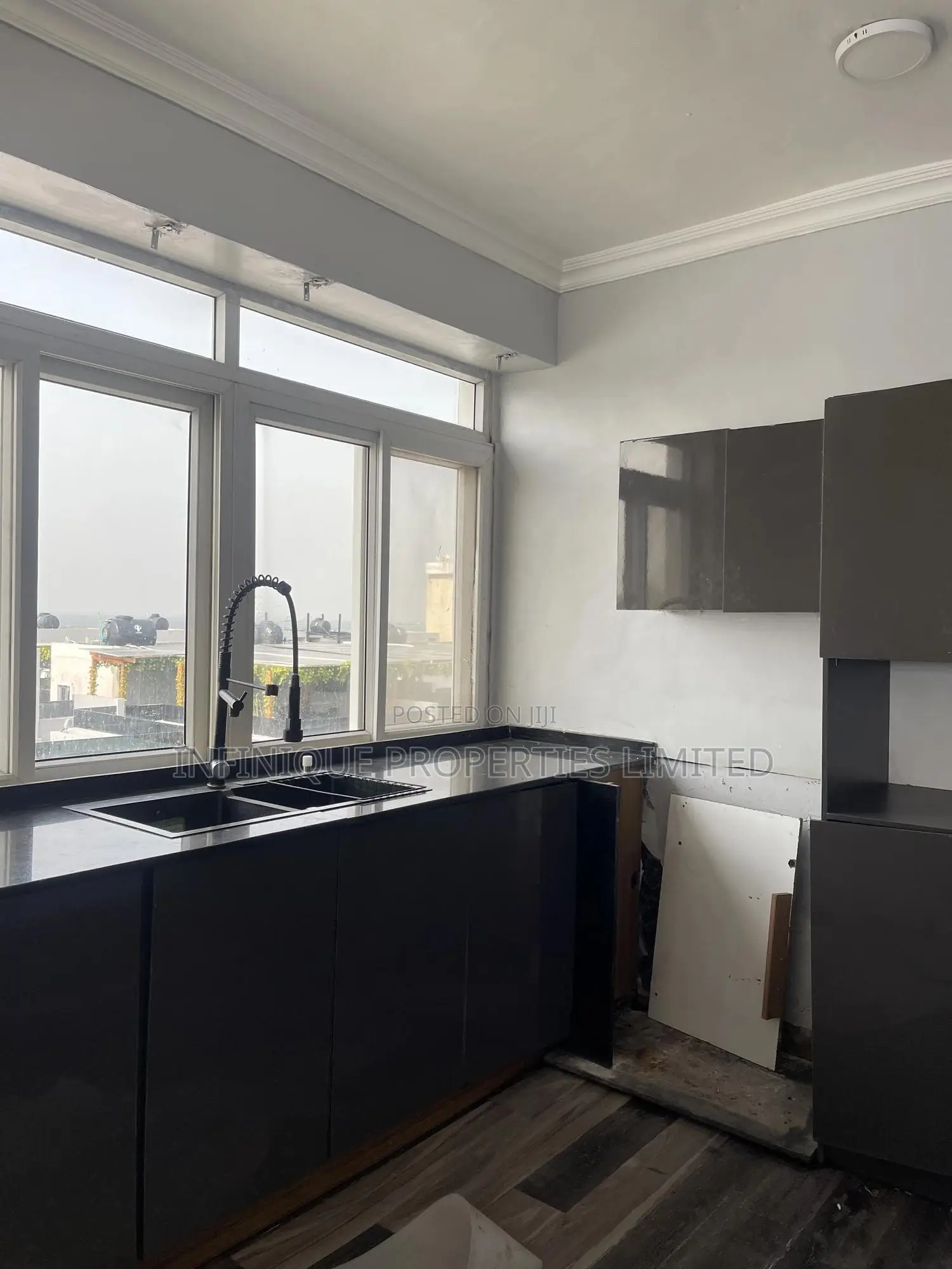 3bdrm Apartment in Lekki Phase 1 for rent in Lekki Phase 1