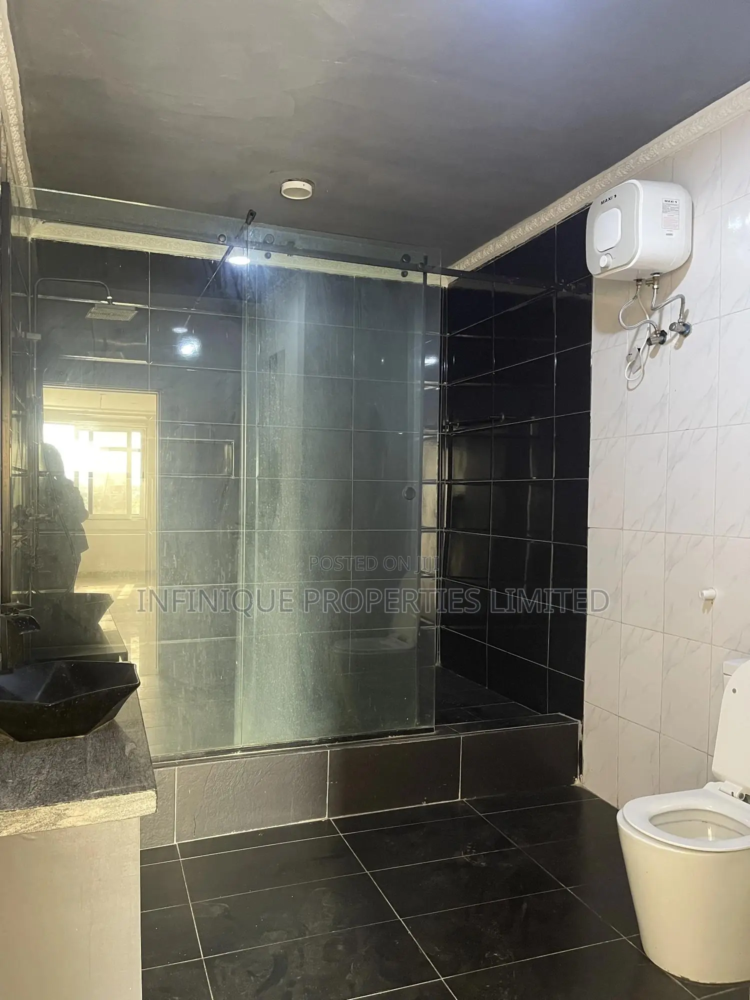 3bdrm Apartment in Lekki Phase 1 for rent in Lekki Phase 1