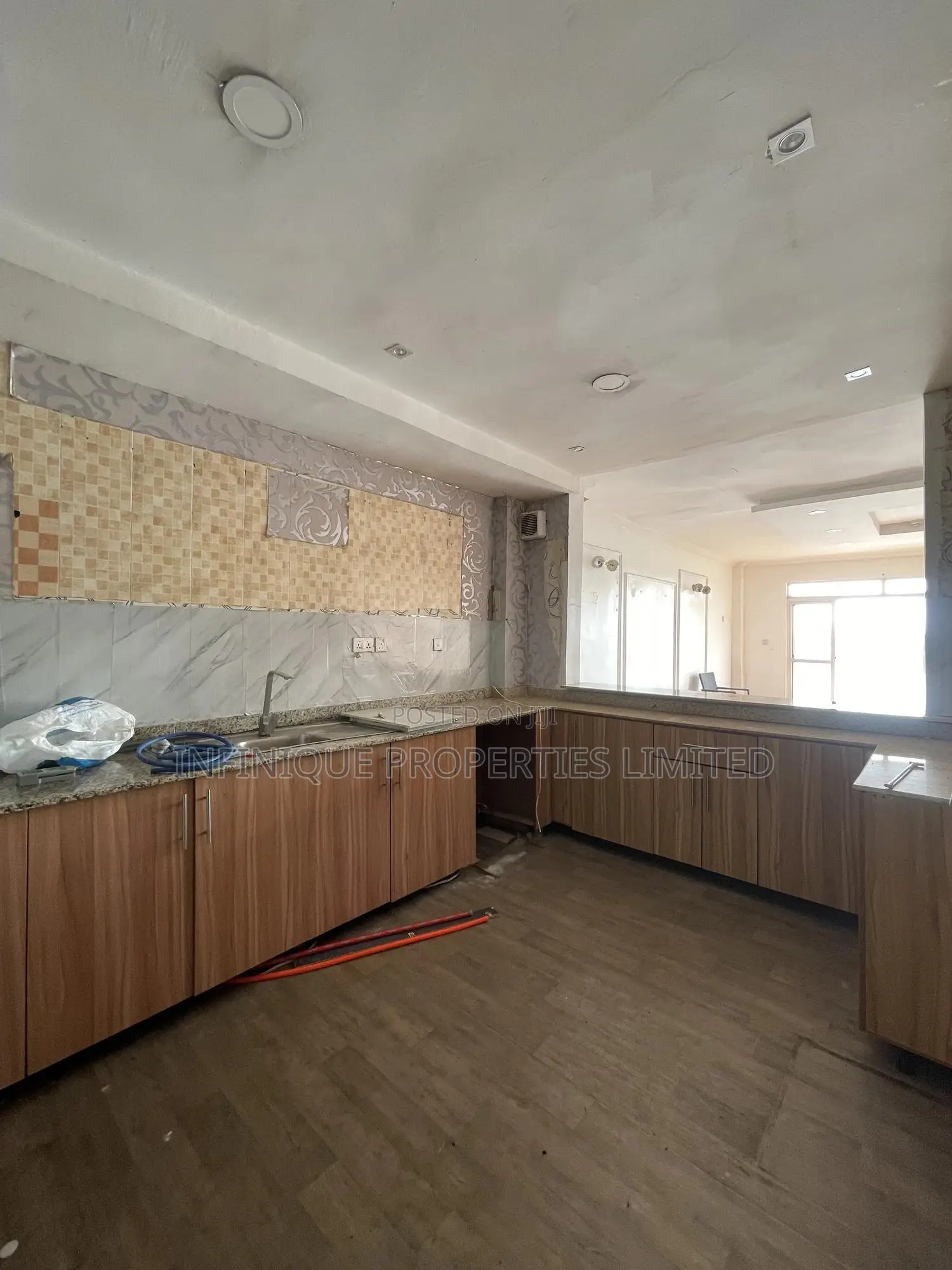 3bdrm Apartment in Lekki Phase 1 for rent in Lekki Phase 1