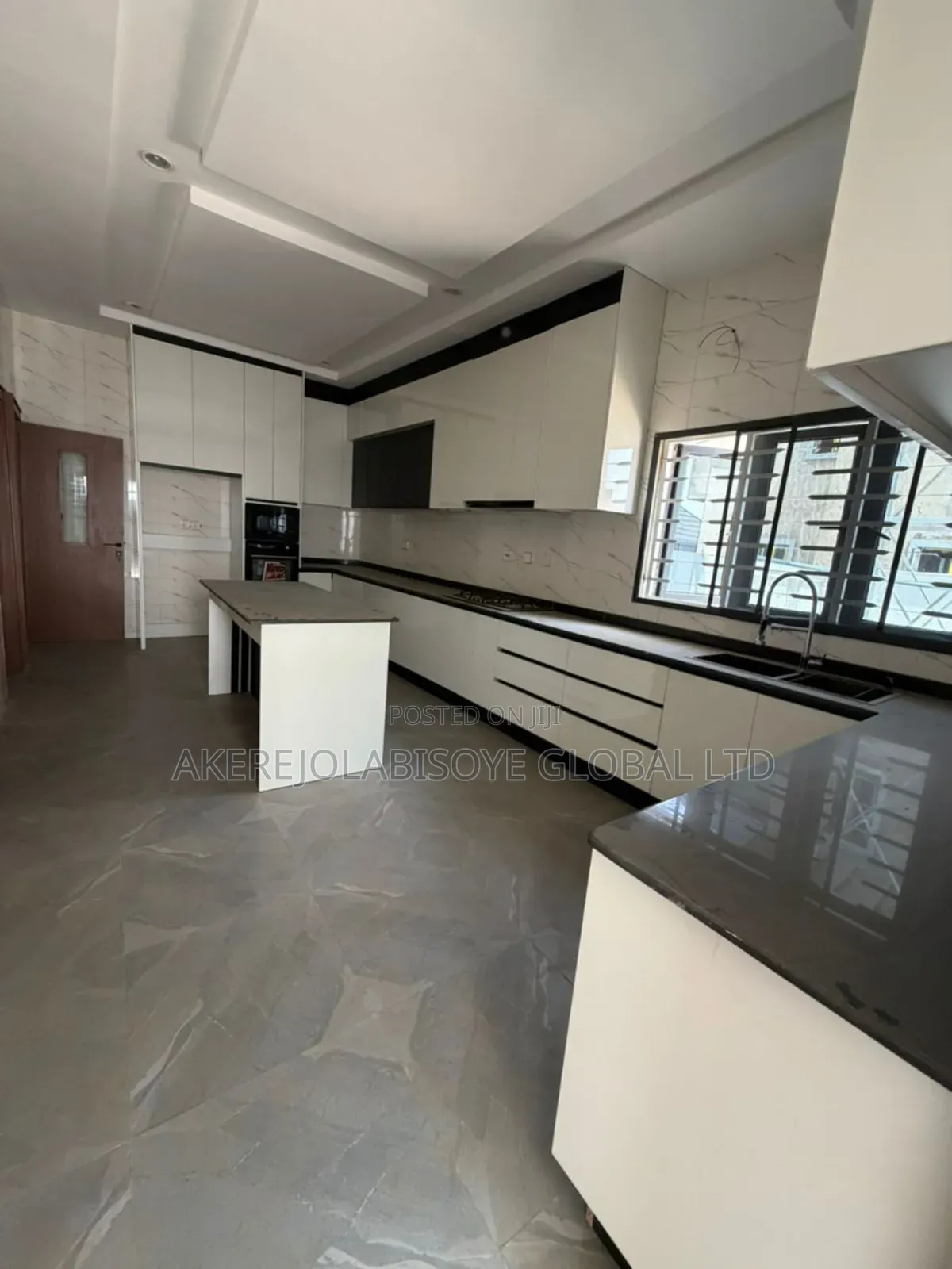 5bdrm Duplex in Lokogoma, Abuja for sale in Lokogoma