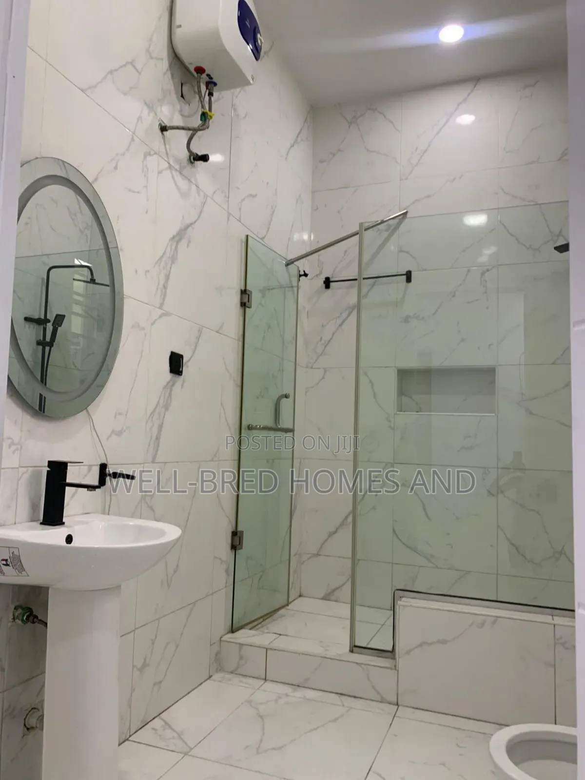5bdrm Duplex in Osapa Lekki Lagos for rent in Lekki