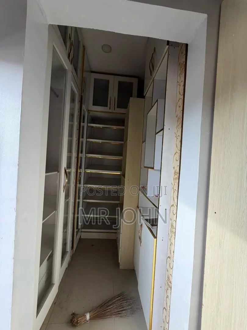 4bdrm House in Orchid Road, Lekki for rent in Lekki