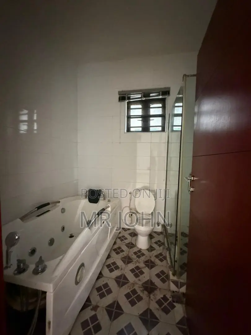 4bdrm House in Orchid Road, Lekki for rent in Lekki