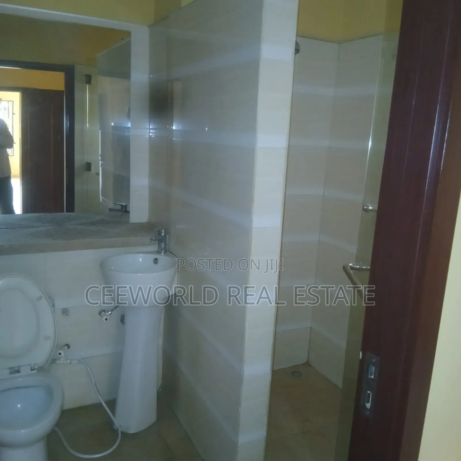 4bdrm Duplex in Jericho Gra for rent in Jericho