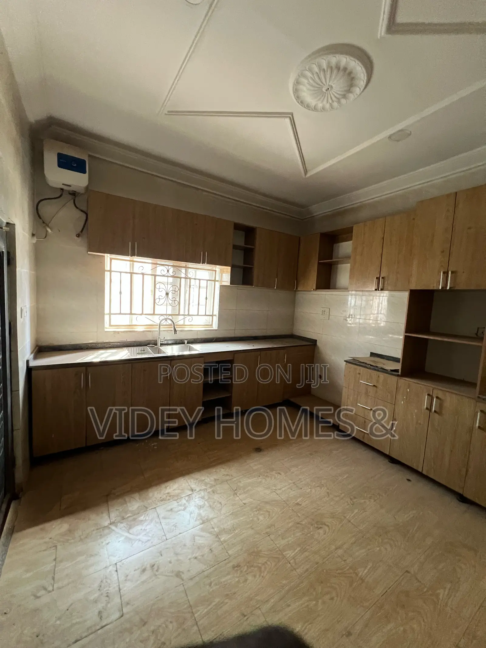 5bdrm Duplex in Standard Estate, Galadimawa for rent in Galadimawa