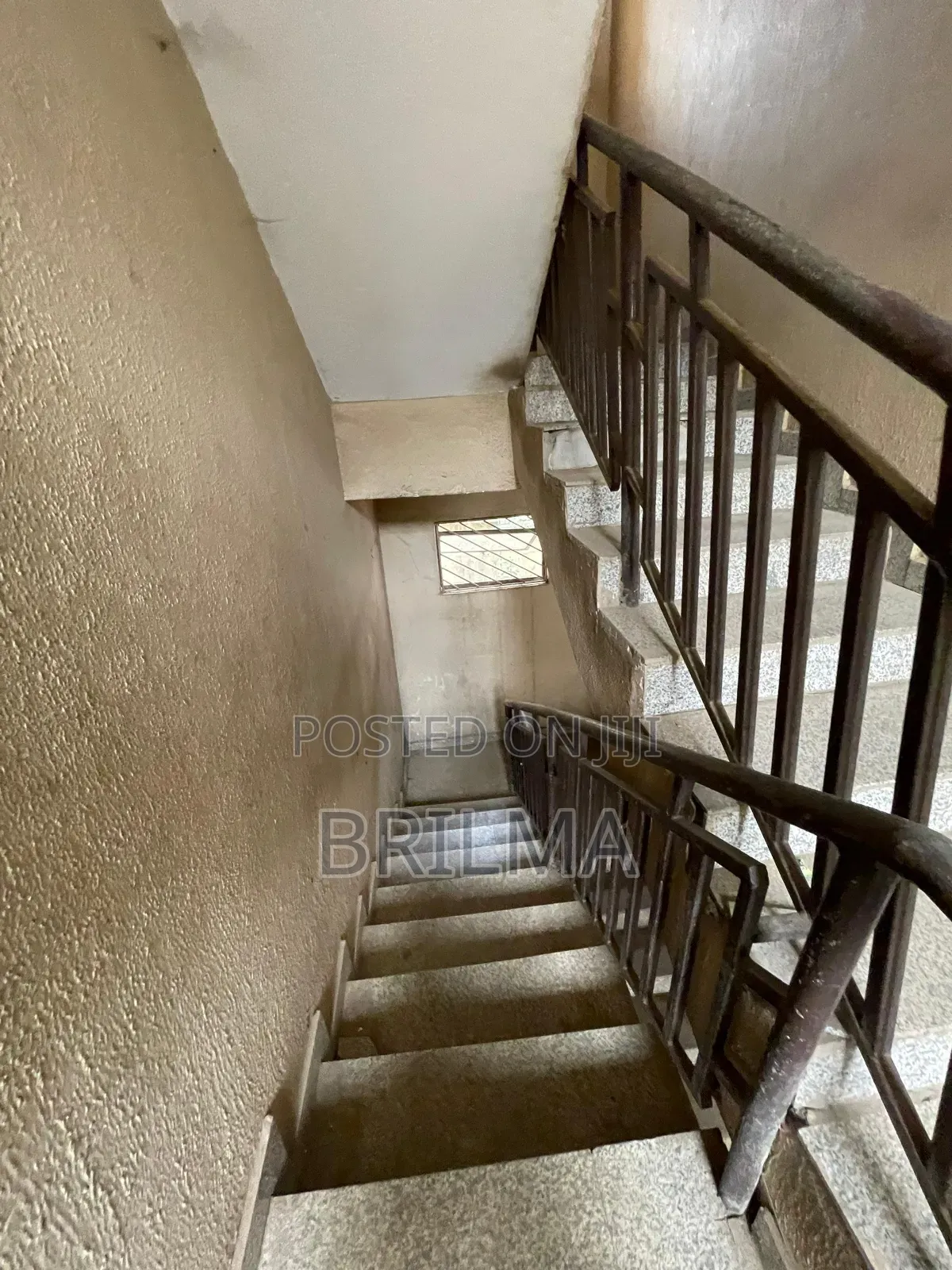 3bdrm Block of Flats in Zone 6 / Wuse for sale in Zone 6 / Wuse