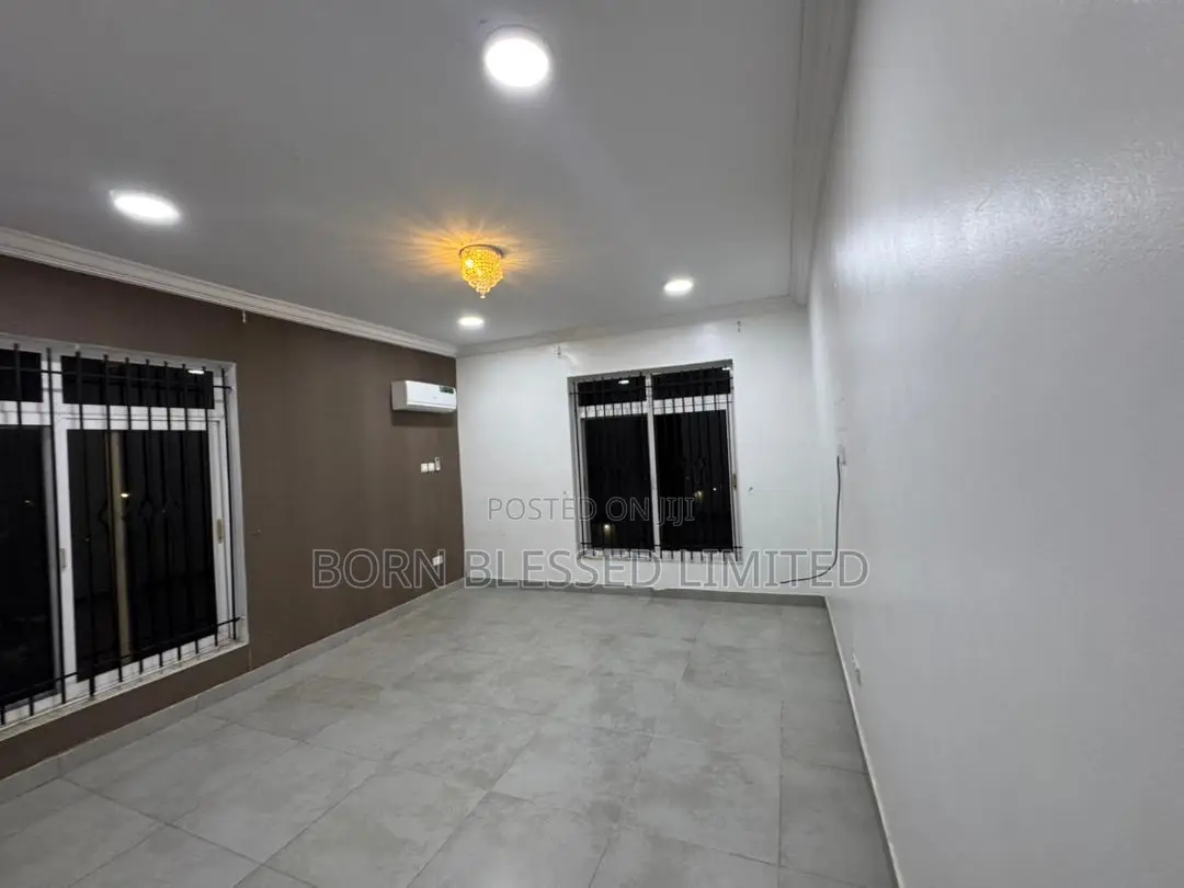 3bdrm Block of Flats in Abacha Estate for rent in Abacha Estate