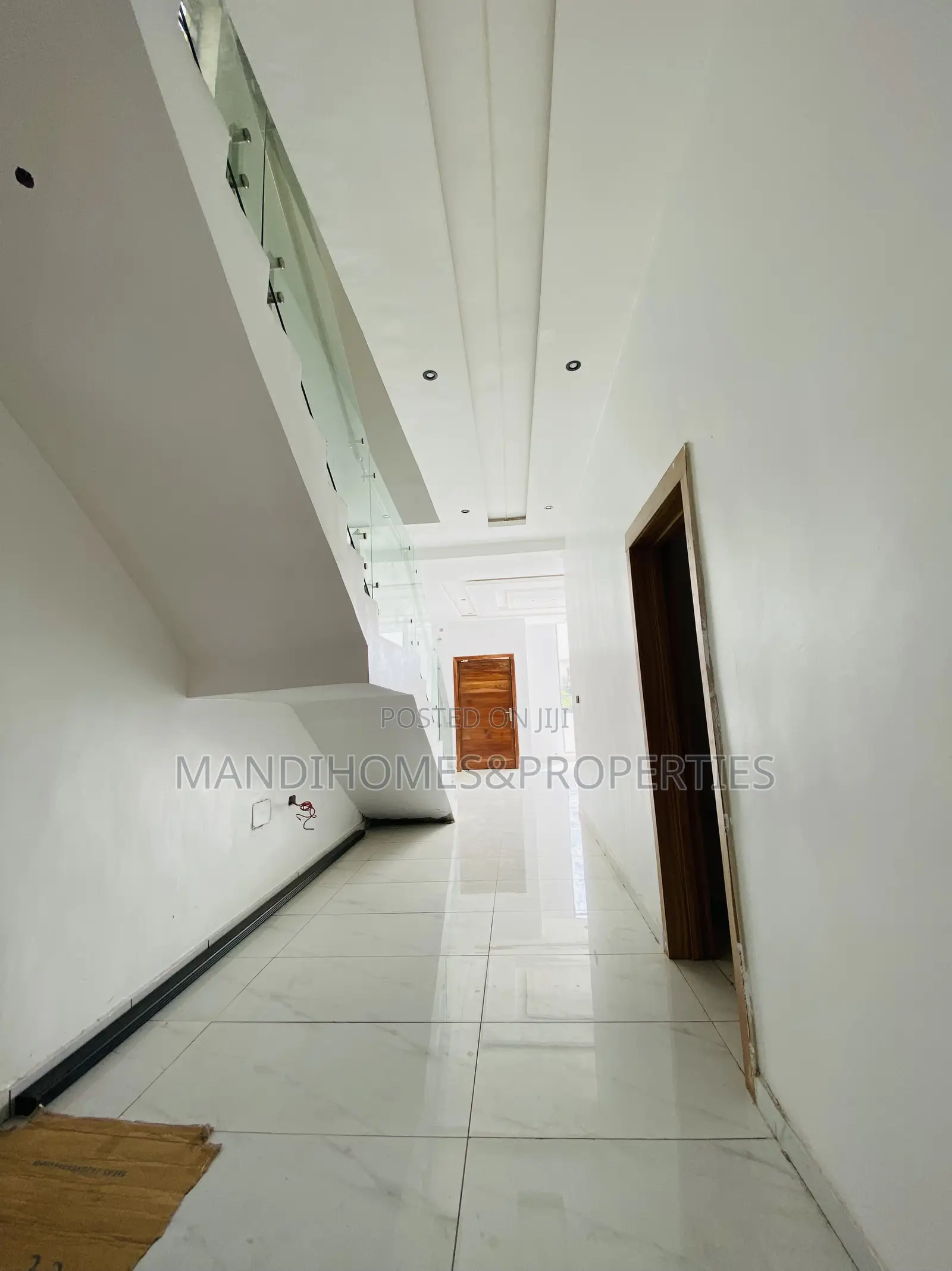 5bdrm Duplex in Ajah for sale in Ajah