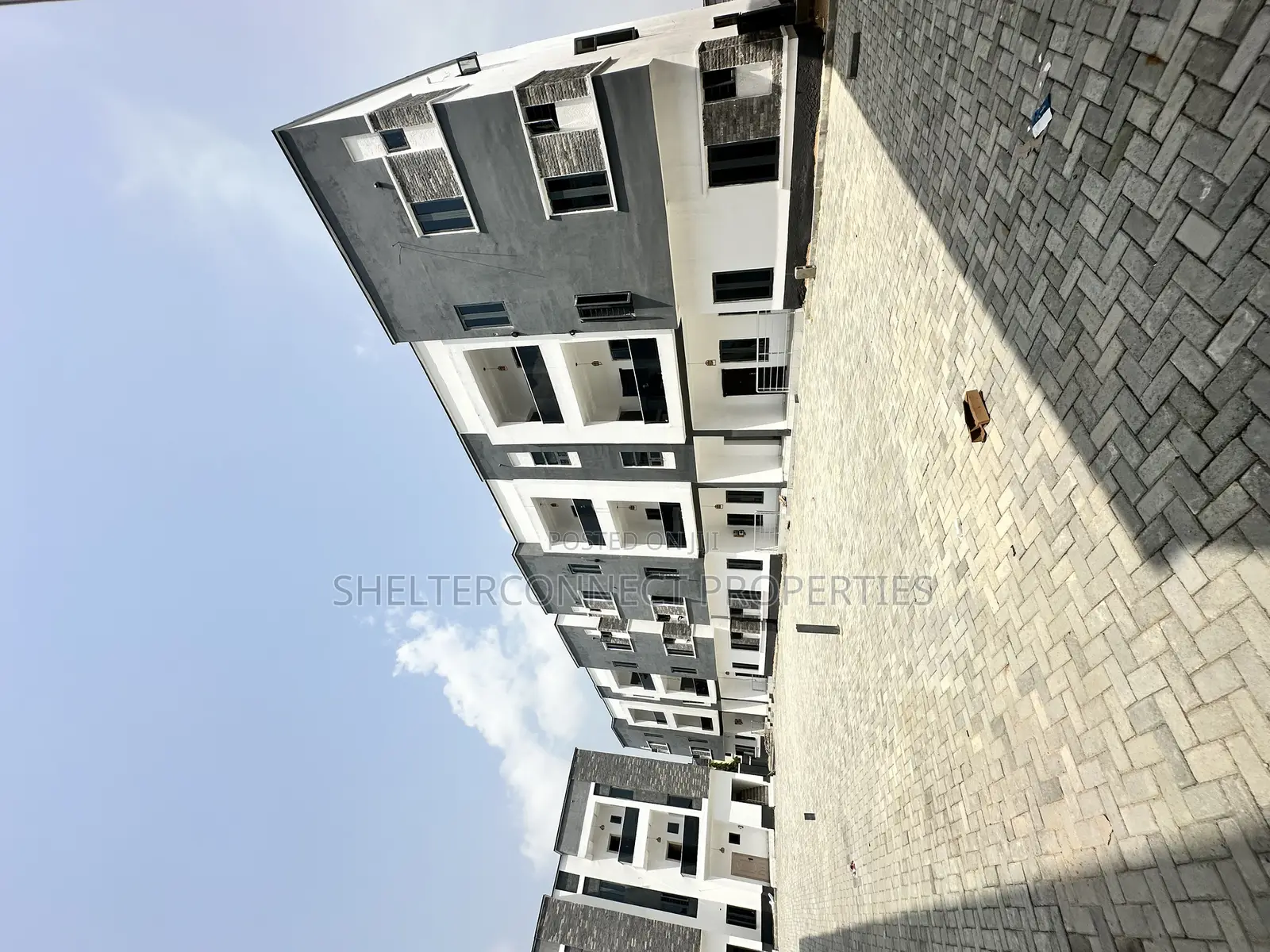 3bdrm Apartment in Ajah for sale in Ajah