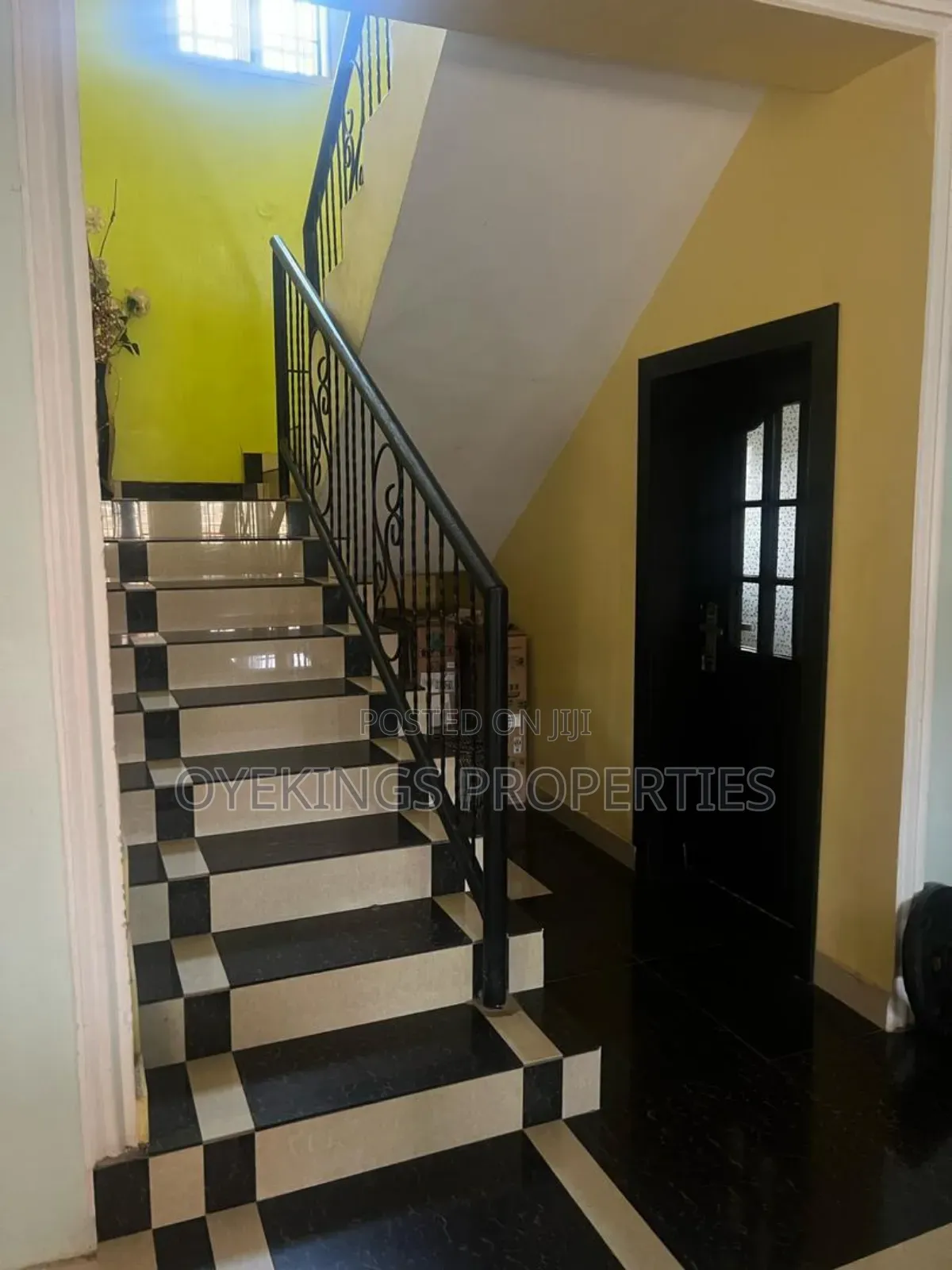 4bdrm Duplex in Elebu Oja, Akala Express for sale in Akala Express