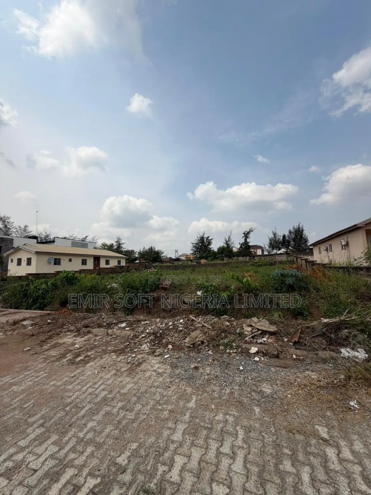 For Sale
1000sqm Plot of Land in Basorun