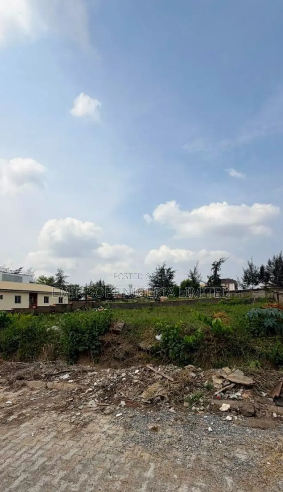 For Sale
1000sqm Plot of Land in Basorun
