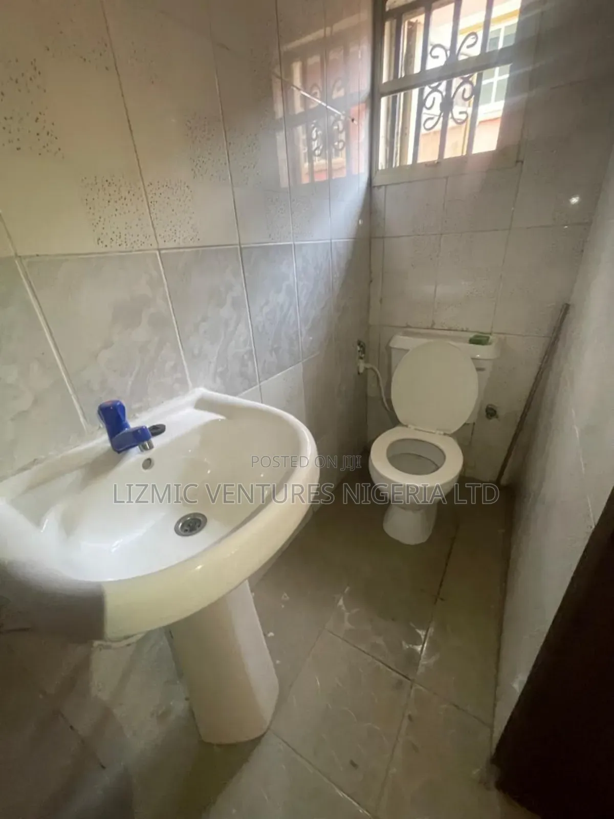 Furnished 2bdrm Townhouse / Terrace in Gra for rent in Ikeja GRA