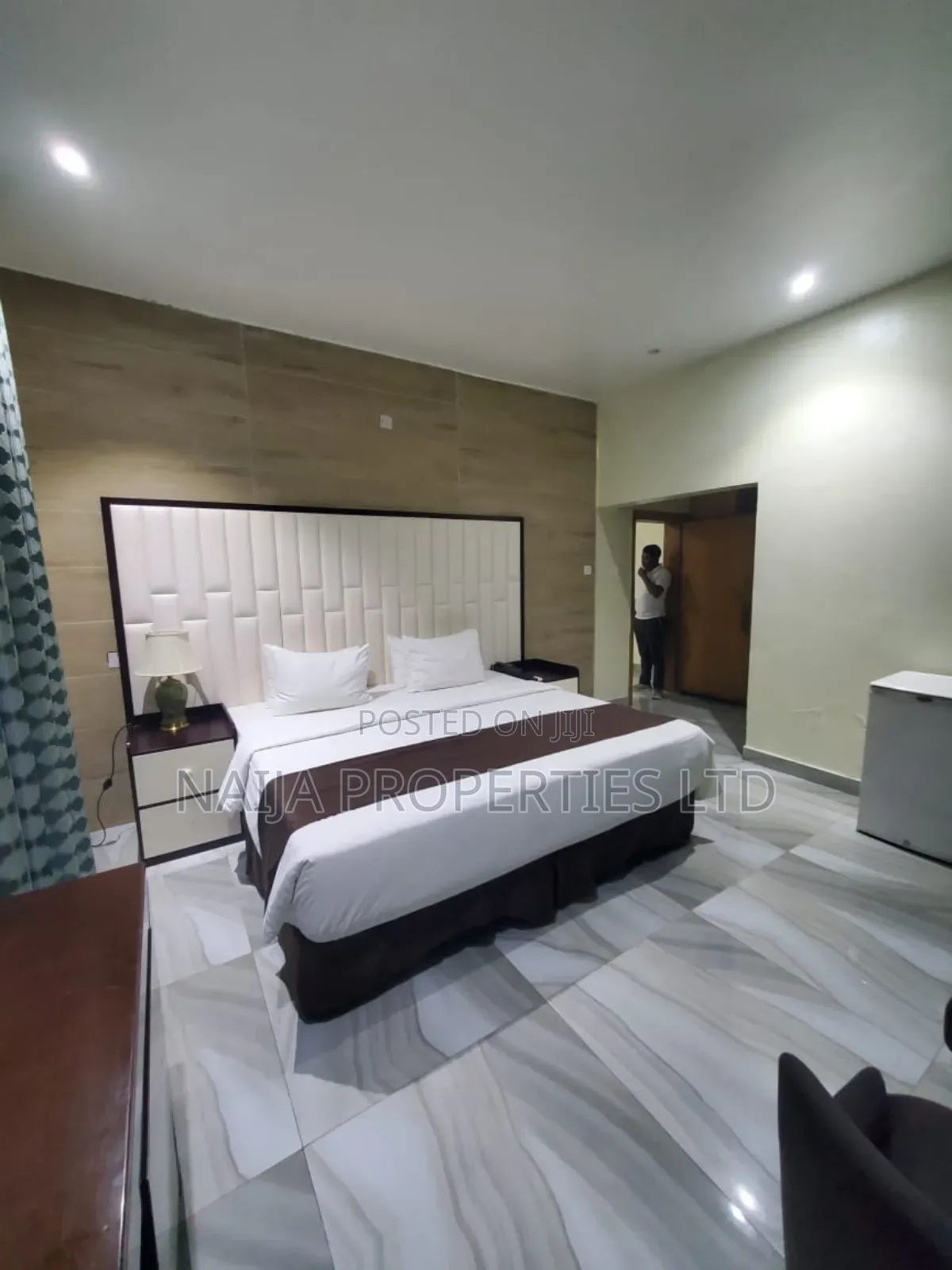 80 Rooms Functioning Hotel at Admiralty Way, Lekki Phase 1 for Sale in Lekki Phase 1