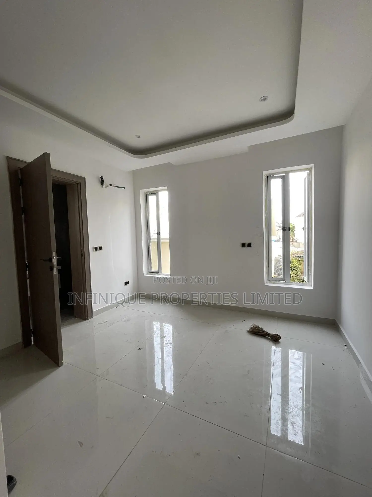 2bdrm Apartment in Lekki Phase 1 for sale in Lekki Phase 1