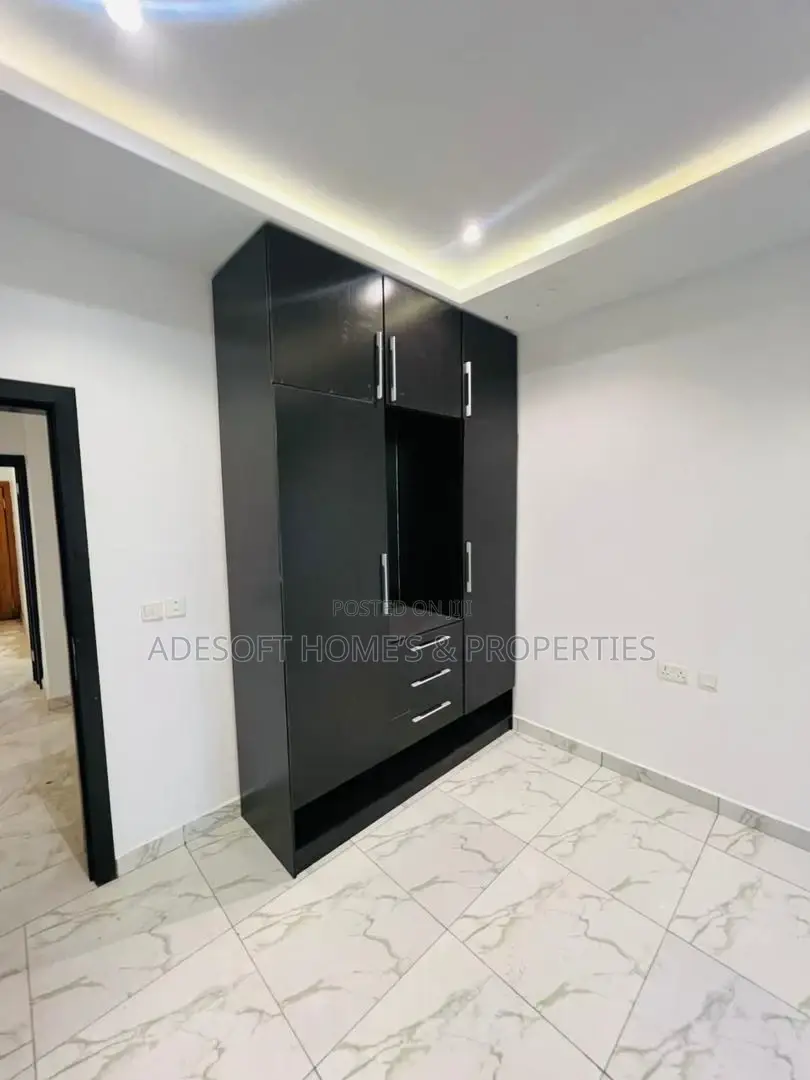 3bdrm Duplex in Carlton Gate Estate, for sale in Akobo