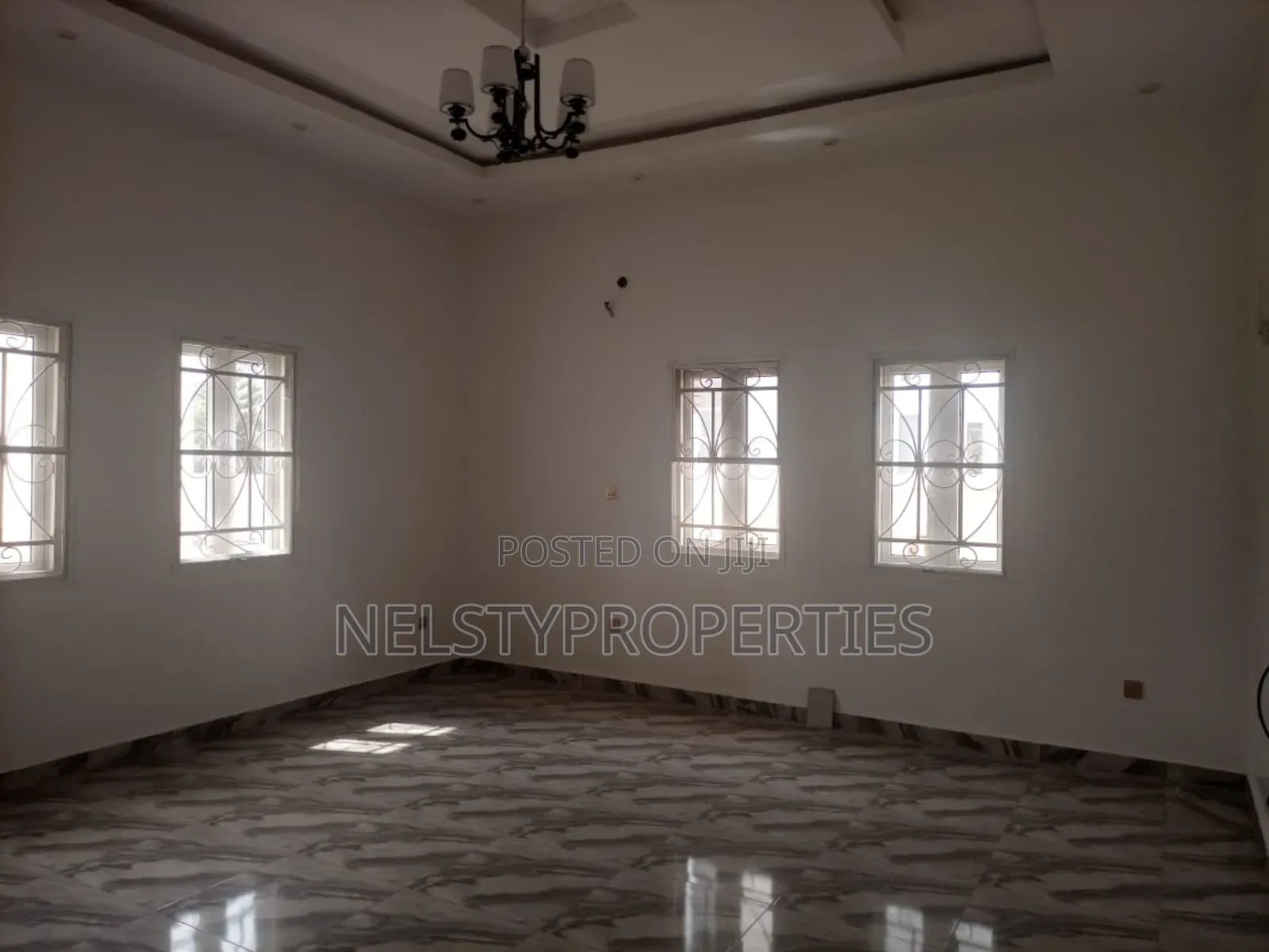 5bdrm Duplex in Efab Metropolis, Gwarinpa for sale in Gwarinpa