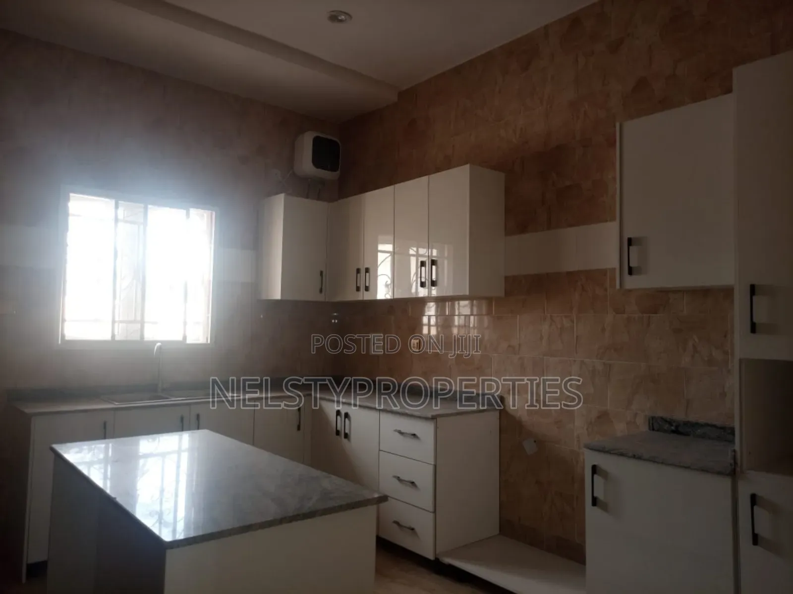 5bdrm Duplex in Efab Metropolis, Gwarinpa for sale in Gwarinpa