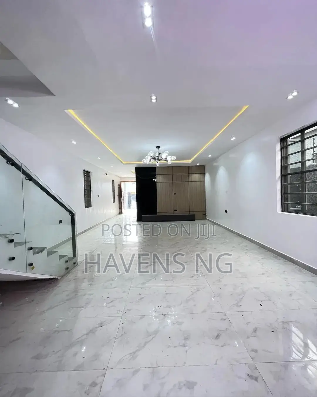5bdrm Duplex in Ologolo for sale in Ologolo