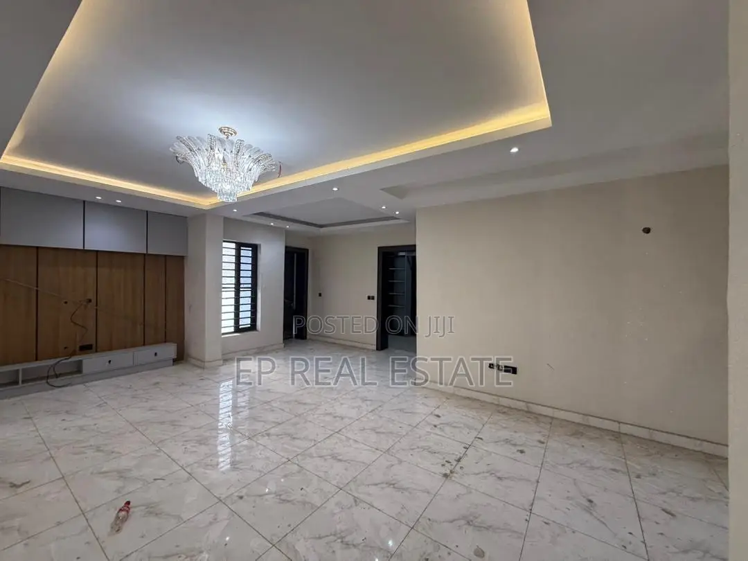 5bdrm Duplex in Asokoro for sale in Asokoro