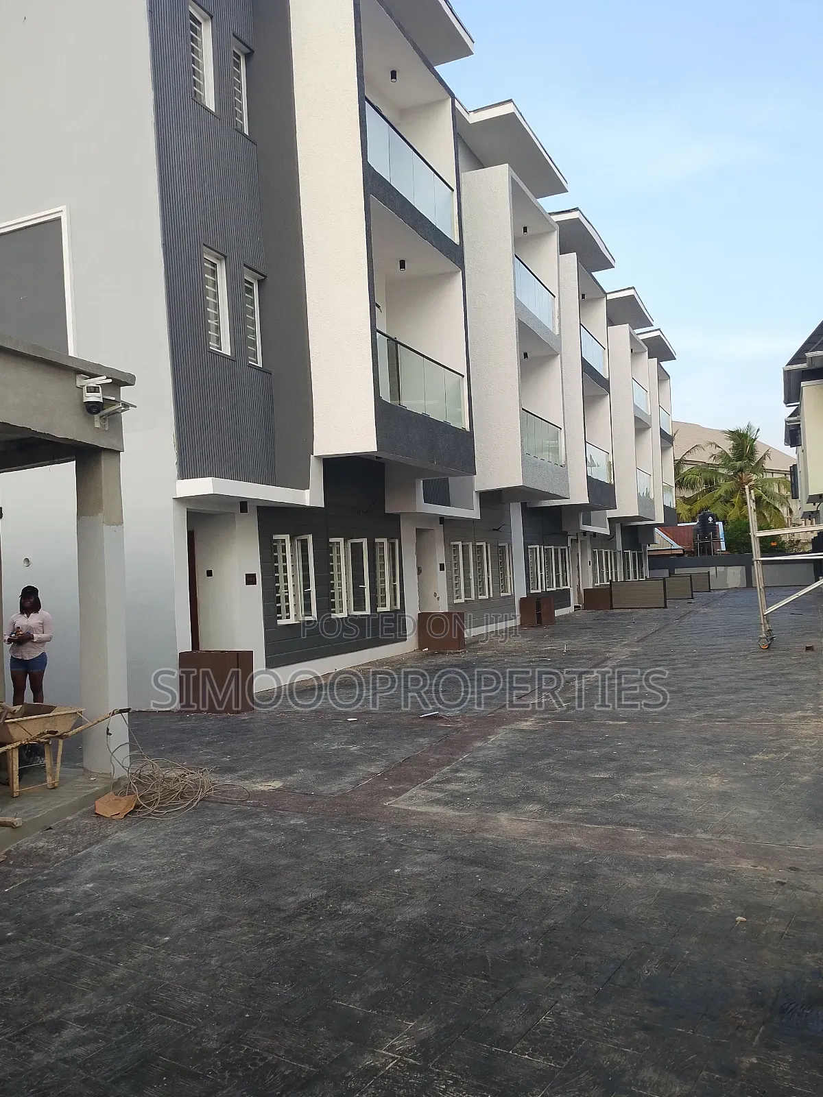 4bdrm Duplex in Ogunfayo, Awoyaya for sale in Awoyaya