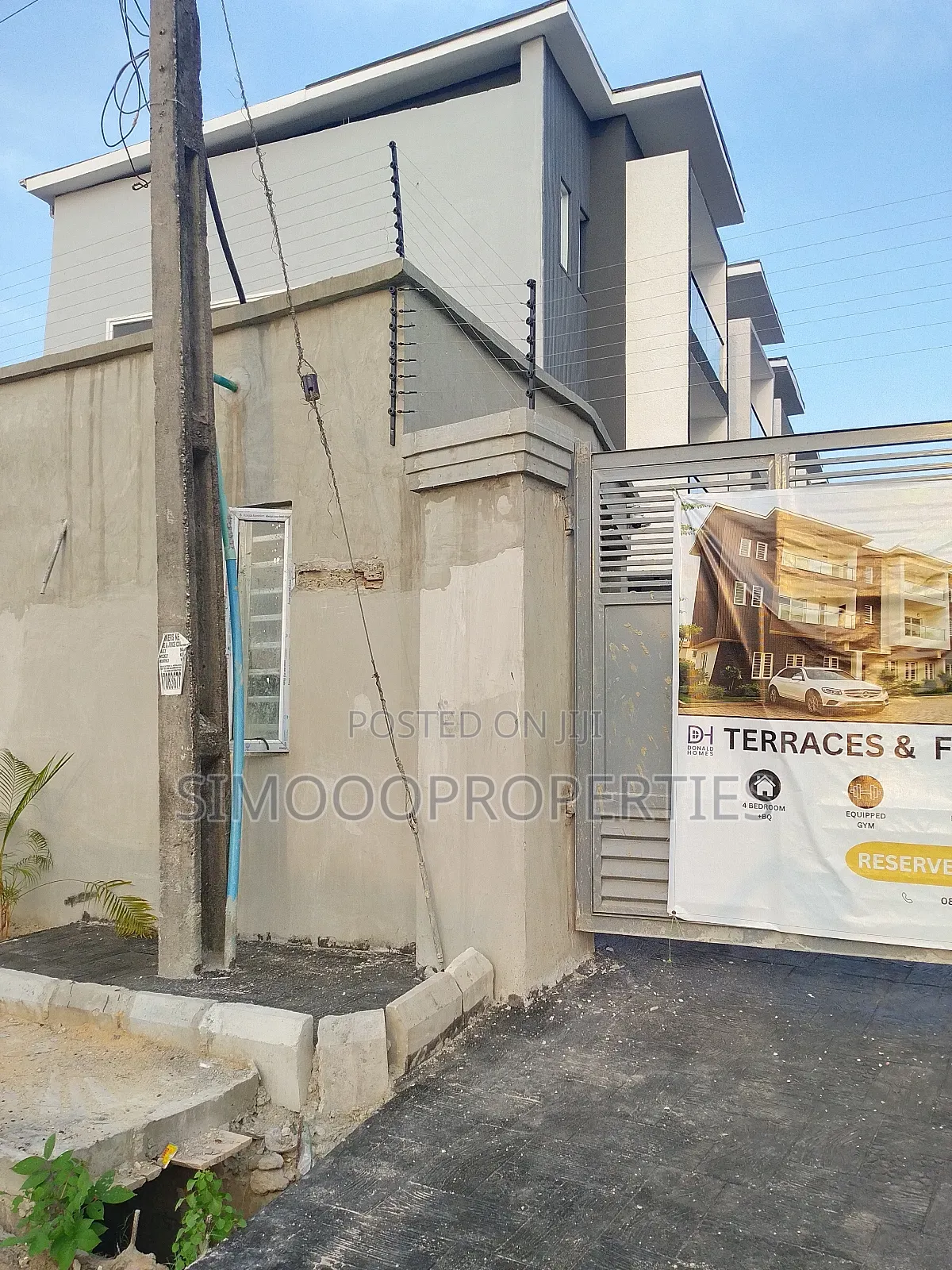 4bdrm Duplex in Ogunfayo, Awoyaya for sale in Awoyaya