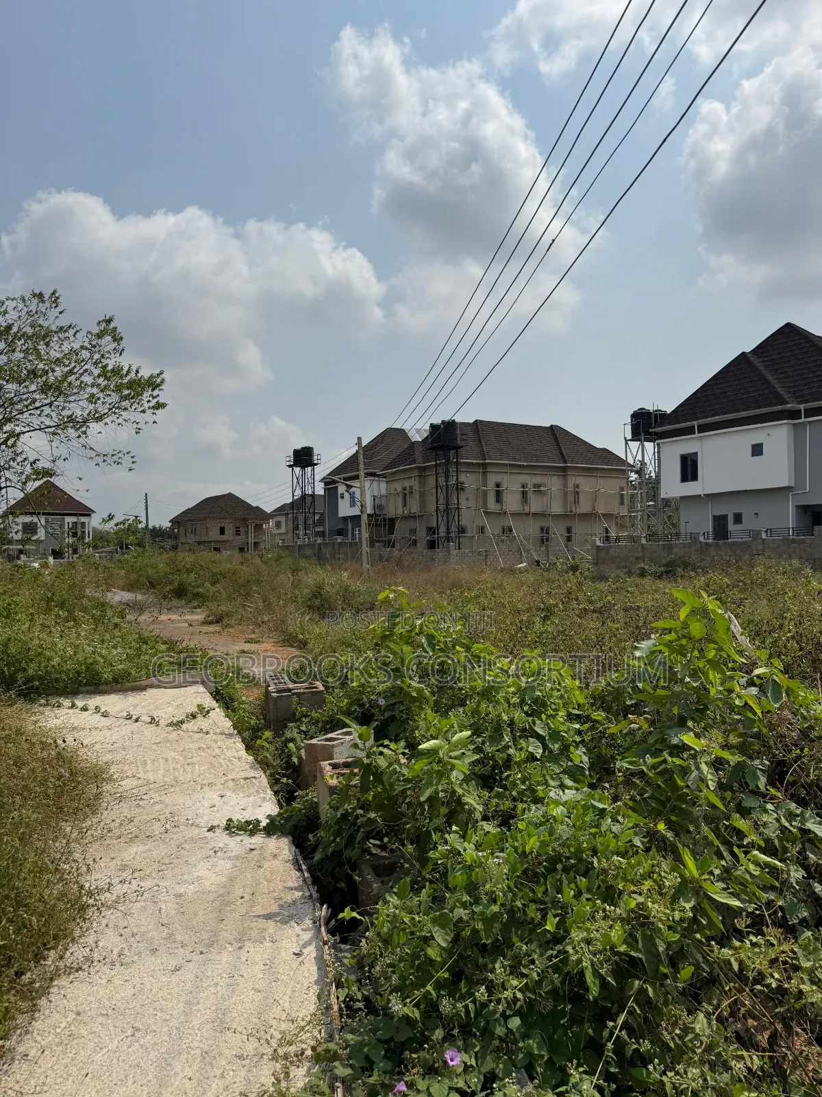 800sqm Premium Dry Land for Sale in the Heart of Kolapo Ishola Gra in Akobo