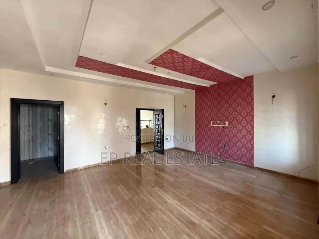 7bdrm Mansion in Jabi for sale in Jabi