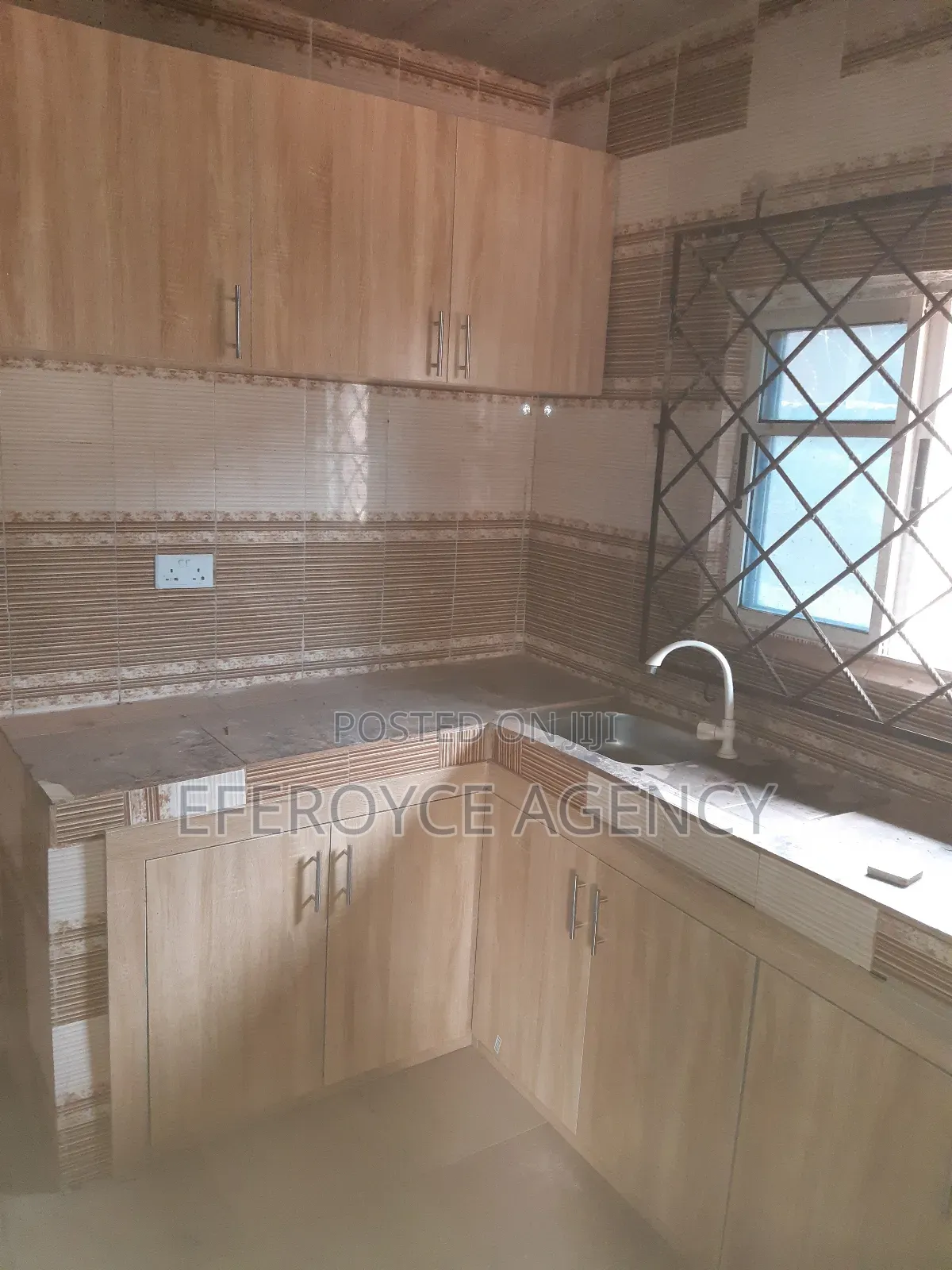1bdrm Room & Parlour in Agbor Road, Benin City for rent in Benin City