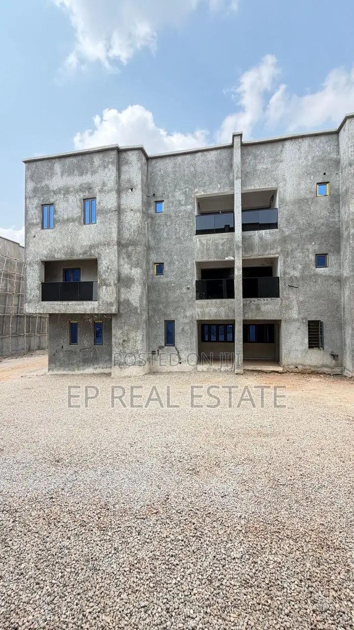 5bdrm Duplex in Gudu for sale in Gudu