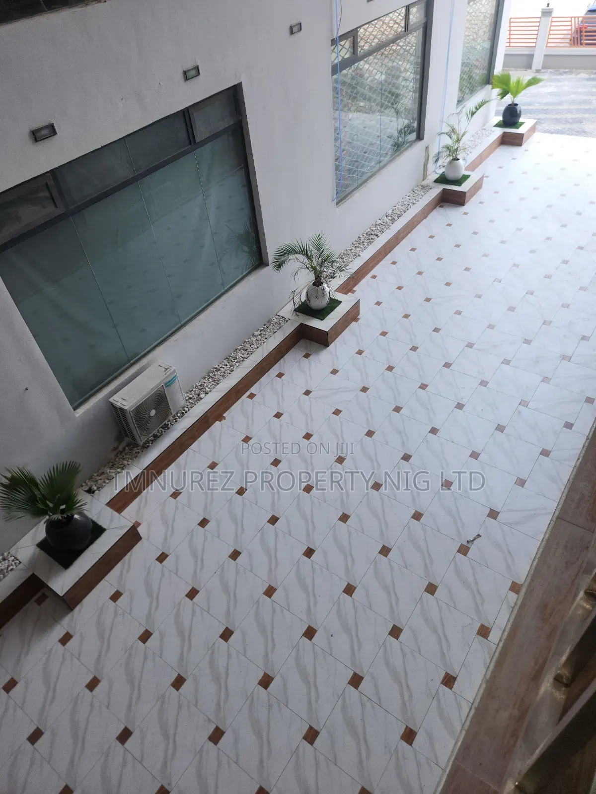 Shop New Built for Rent Orchild Road Lekki in Chevron