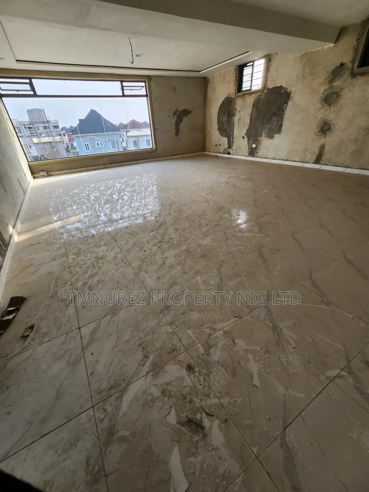 Shop New Built for Rent Orchild Road Lekki in Chevron