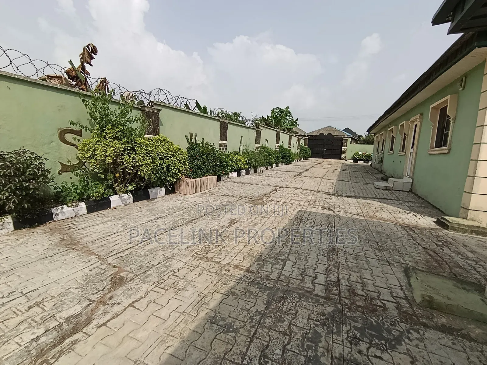 2bdrm Apartment in Alimosho for rent in Alimosho