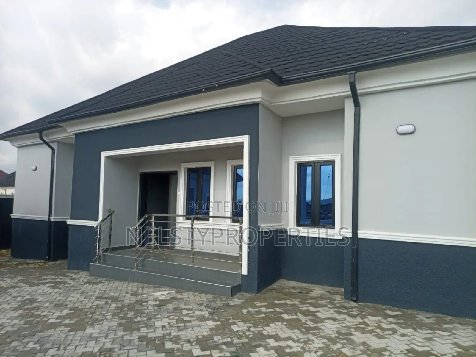3bdrm Bungalow in Queens, Gwarinpa for sale in Gwarinpa