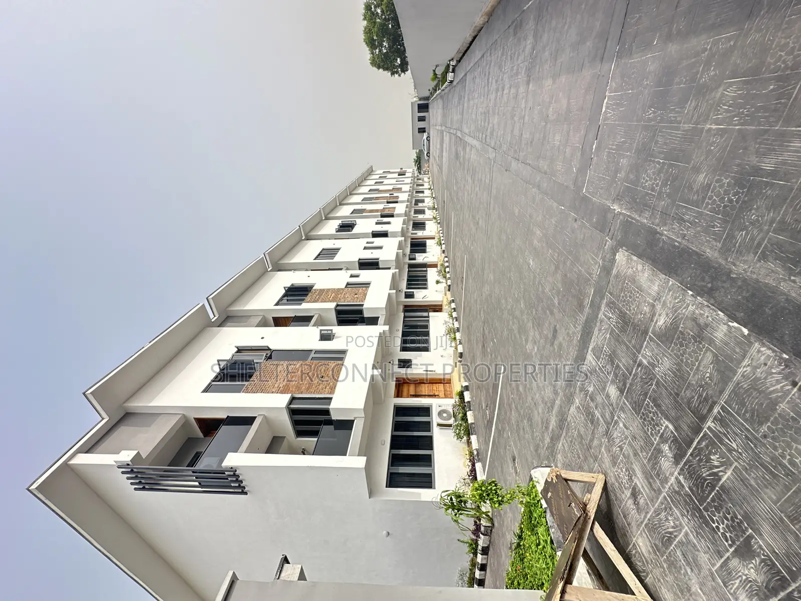 4bdrm Townhouse / Terrace in Lekki Phase 1 for rent in Lekki Phase 1