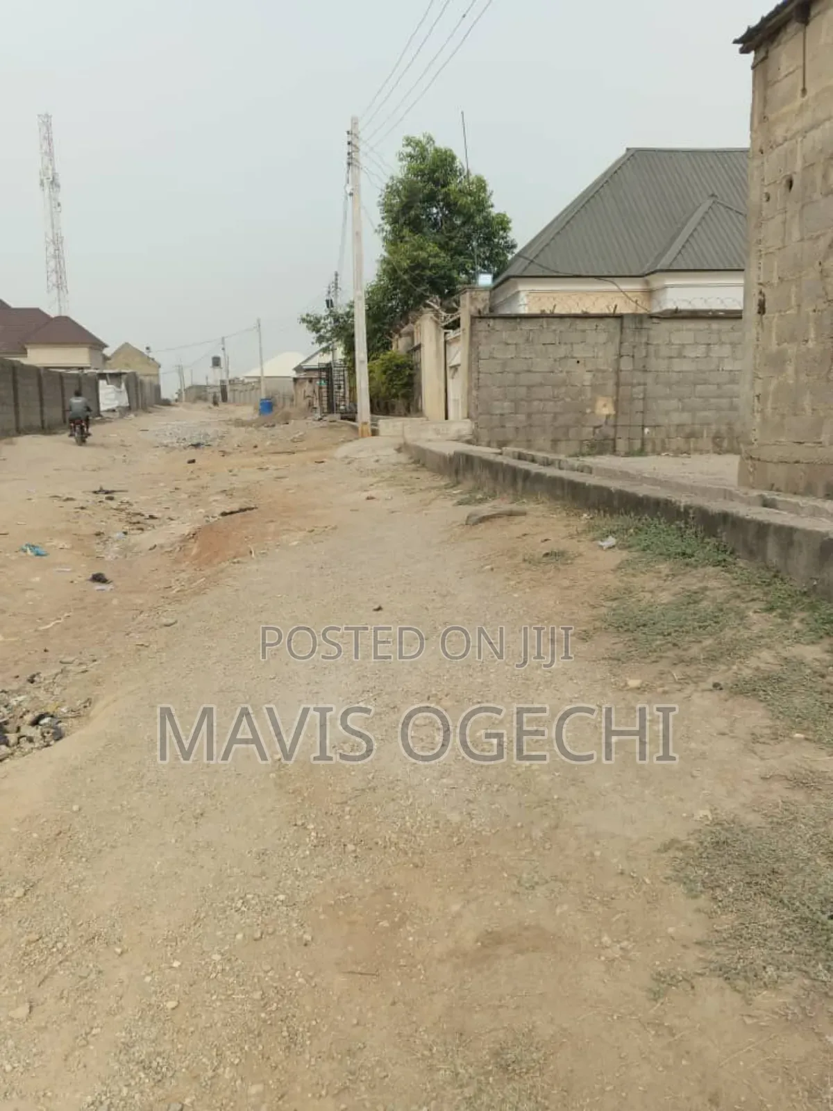 Distress Land for Sale in Karu
