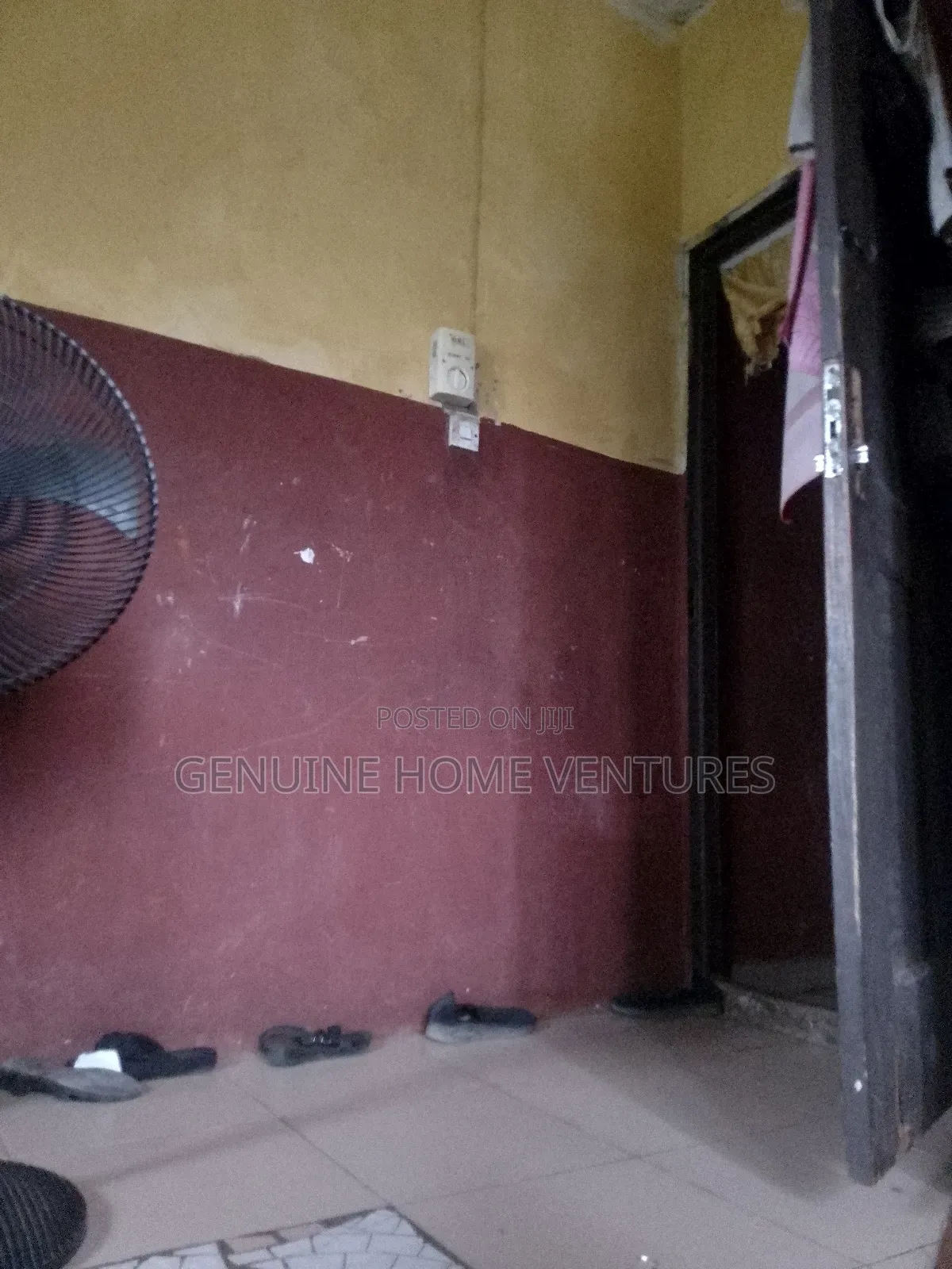 12bdrm Block of Flats in Census Surulere for sale in Surulere