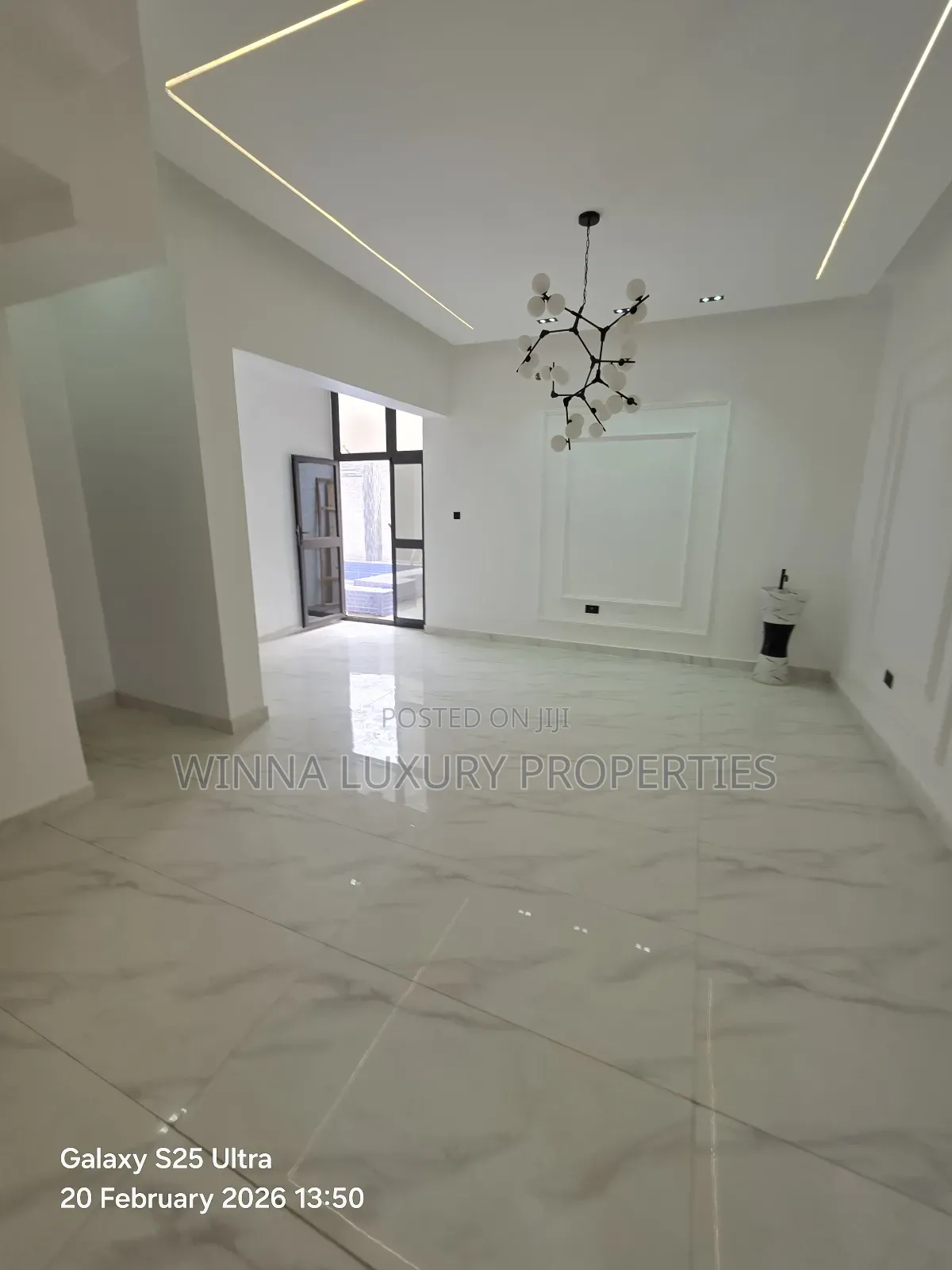 5bdrm Duplex in Lokogoma for sale in Lokogoma
