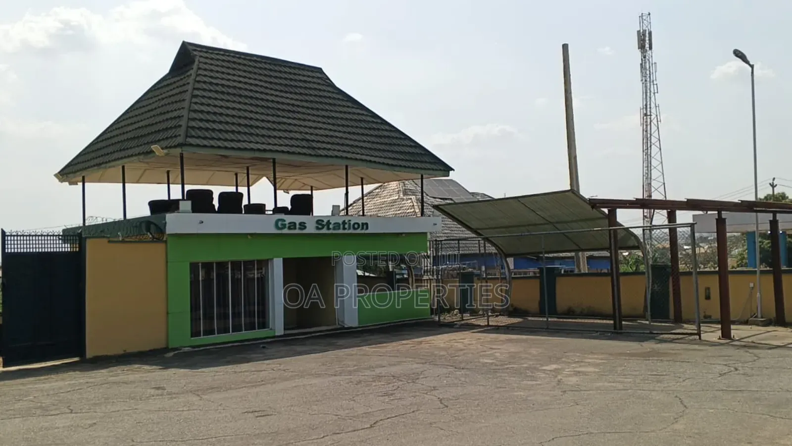 Filling Station for Lease at Oluwo Egbeda New Ife Road Ibadan. 10m in Ibadan